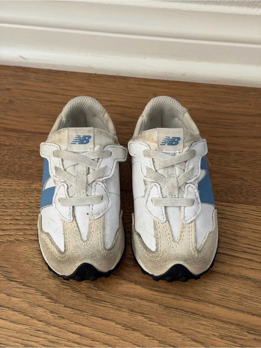 New Balance 327 Toddler Size 6 Velcro Sneakers
